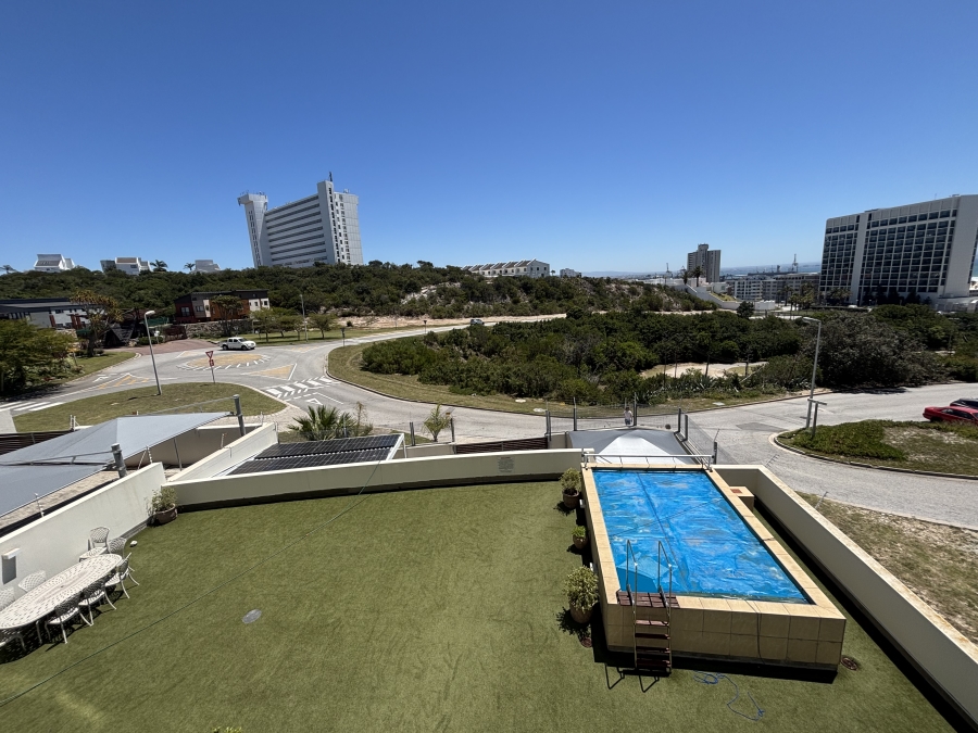 To Let 2 Bedroom Property for Rent in Summerstrand Eastern Cape